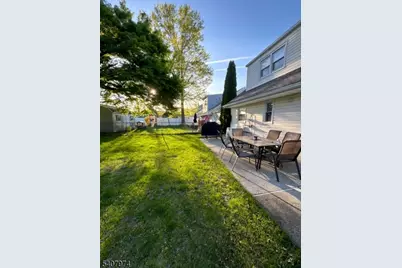 35 Rose Ter, Cedar Grove, NJ 07009 - Photo 18