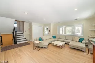 25 Budd St, Randolph Township, NJ 07869 - Photo 8