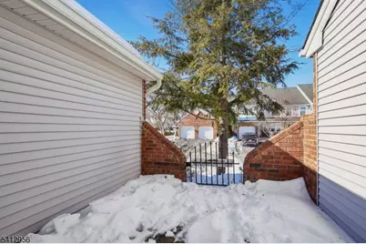 2401 Decatur Ct, Washington Township, NJ 07840 - Photo 38
