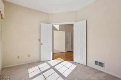 2401 Decatur Ct, Washington Township, NJ 07840 - Photo 34