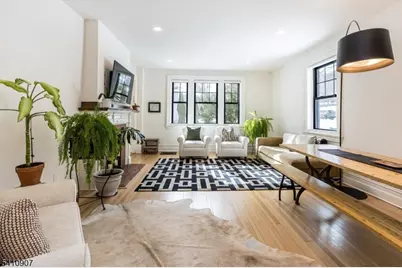 11 Upper Mountain Ave #1, Montclair, NJ 07042 - Photo 4