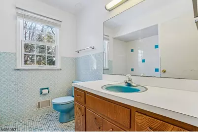 1 Mountain View Dr, Chester, NJ 07930 - Photo 24