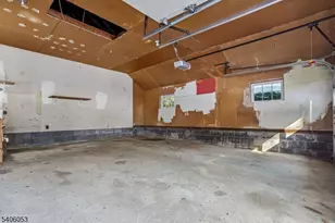 1 Mountain View Dr, Chester, NJ 07930 - Photo 32