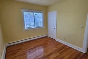 5 Bay Ave, Bloomfield, NJ 07003 - Photo 8