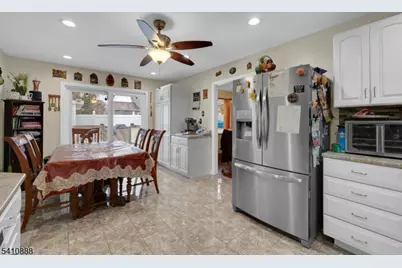 30 General Ln, Willingboro Twp., NJ 08046 - Photo 16