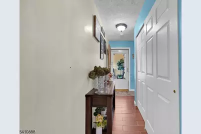 30 General Ln, Willingboro Twp., NJ 08046 - Photo 6