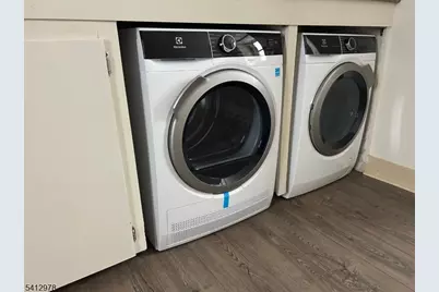 29 Old Franklin School Rd, Franklin Township, NJ 08867 - Photo 4