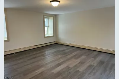 29 Old Franklin School Rd, Franklin Township, NJ 08867 - Photo 6