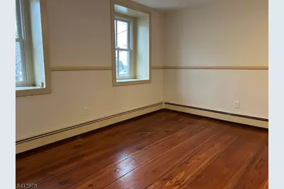 29 Old Franklin School Rd, Franklin Township, NJ 08867 - Photo 8