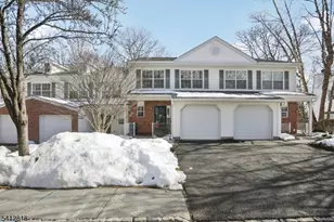 9 Maple Ln, Mount Arlington, NJ 07856 - Photo 1