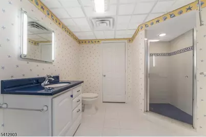 12 Republic Row, Franklin Township, NJ 08873 - Photo 34