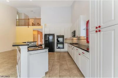 12 Republic Row, Franklin Township, NJ 08873 - Photo 16