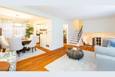 930 Cushing Pl, Plainfield City, NJ 07062 - Photo 8