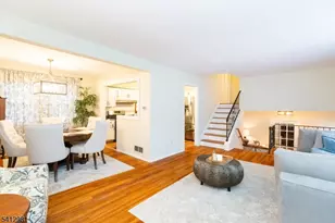 930 Cushing Pl, Plainfield City, NJ 07062 - Photo 8