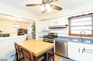 930 Cushing Pl, Plainfield City, NJ 07062 - Photo 14