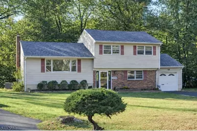 930 Cushing Pl, Plainfield, NJ 07062 - Photo 1