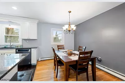 20 Roosevelt Dr, Ogdensburg, NJ 07439 - Photo 4