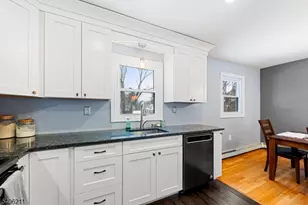 20 Roosevelt Dr, Ogdensburg, NJ 07439 - Photo 2