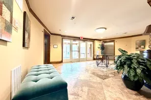 356 Victoria Dr, Bridgewater, NJ 08807 - Photo 4