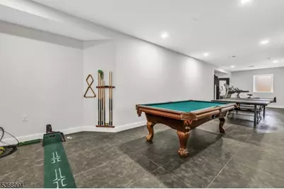 125 Hamilton Trl, Totowa, NJ 07512 - Photo 44