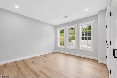 125 Hamilton Trl, Totowa, NJ 07512 - Photo 34