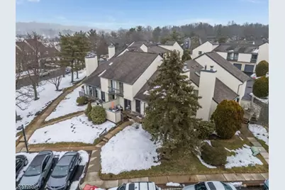 275 Crabtree Ct, Bernards Township, NJ 07920 - Photo 18