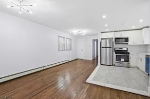 83 Sheridan, Irvington, NJ 07111 - Photo 4