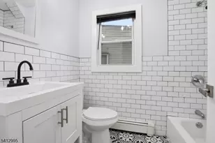 83 Sheridan, Irvington, NJ 07111 - Photo 10