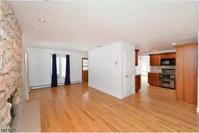 14 Little Ln, Roxbury Township, NJ 07885 - Photo 4