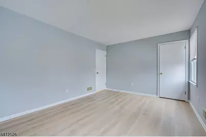 20 Giles Biondi Ct, Bound Brook, NJ 08805 - Photo 18