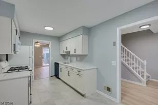 20 Giles Biondi Ct, Bound Brook, NJ 08805 - Photo 10