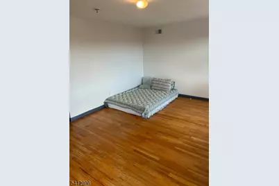 294 Randolph Ave, Jersey City, NJ 07304 - Photo 8