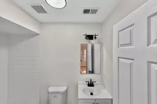 156 Ridgewood Ave, Newark, NJ 07108 - Photo 16