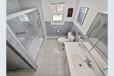 5 Woodland Rd, Bloomfield, NJ 07003 - Photo 22