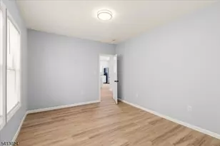 76 Grumman Ave, Newark, NJ 07112 - Photo 14