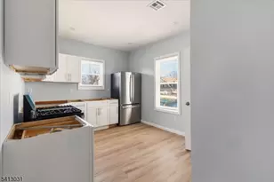 76 Grumman Ave, Newark, NJ 07112 - Photo 12