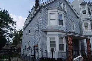 29 Alexander St, Newark, NJ 07106 - Photo 6