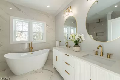 117 Woodlawn Ave, Bridgewater, NJ 08807 - Photo 28