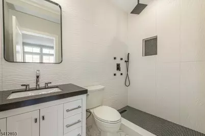 117 Woodlawn Ave, Bridgewater, NJ 08807 - Photo 36