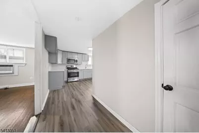 339 N 6th St, Prospect Park, NJ 07508 - Photo 10