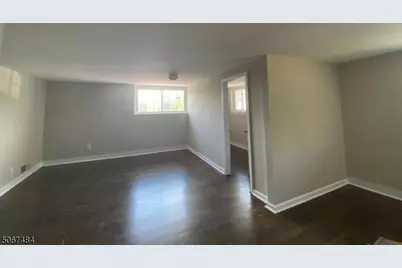 339 N 6th St, Prospect Park, NJ 07508 - Photo 10