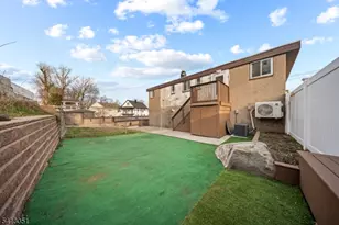 339 N 6th St, Prospect Park, NJ 07508 - Photo 26