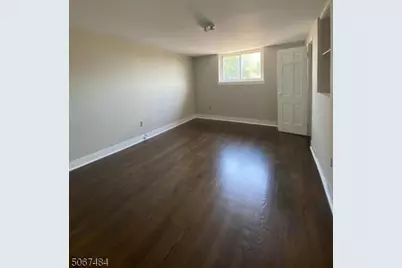 339 N 6th St, Prospect Park, NJ 07508 - Photo 6