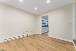 253 Washington St, Phillipsburg, NJ 08865 - Photo 4