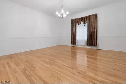 3 Manchur Ct, Raritan Township, NJ 08822 - Photo 10