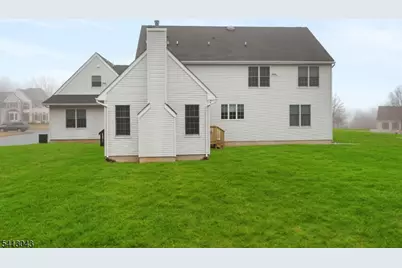 3 Manchur Ct, Raritan Township, NJ 08822 - Photo 4