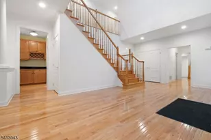 3 Manchur Ct, Raritan Township, NJ 08822 - Photo 8