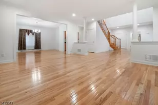 3 Manchur Ct, Raritan Township, NJ 08822 - Photo 12