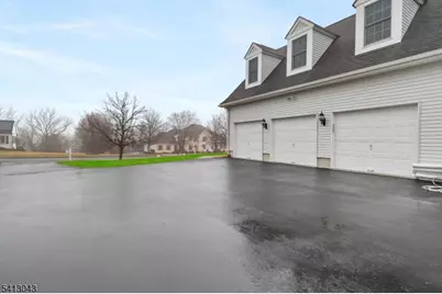 3 Manchur Ct, Raritan Township, NJ 08822 - Photo 6