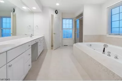 3 Manchur Ct, Raritan Township, NJ 08822 - Photo 32